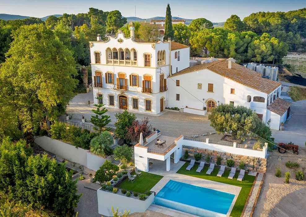 Bed and Breakfast Bolet Casa Modernista à Castellvi de la Marca Extérieur photo