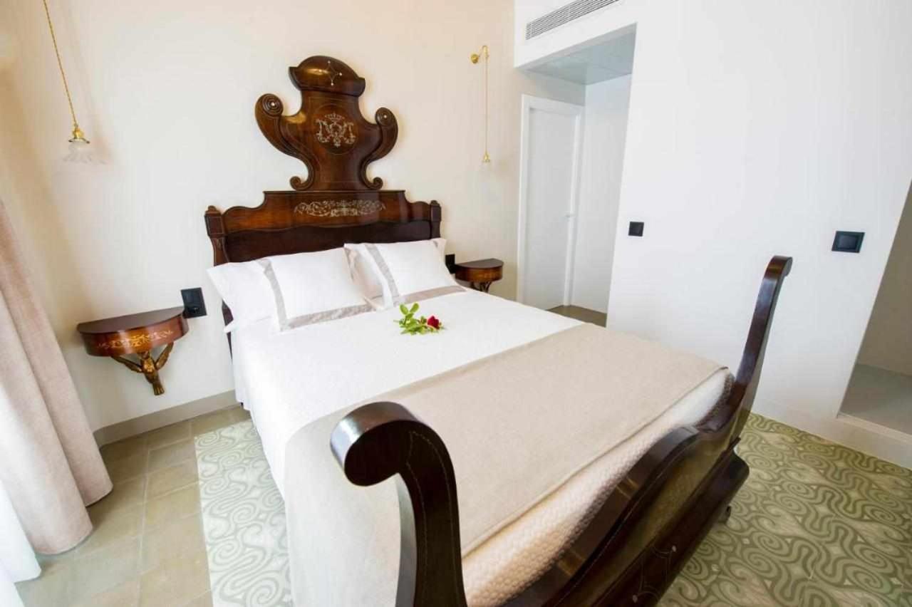 Bed and Breakfast Bolet Casa Modernista à Castellvi de la Marca Extérieur photo