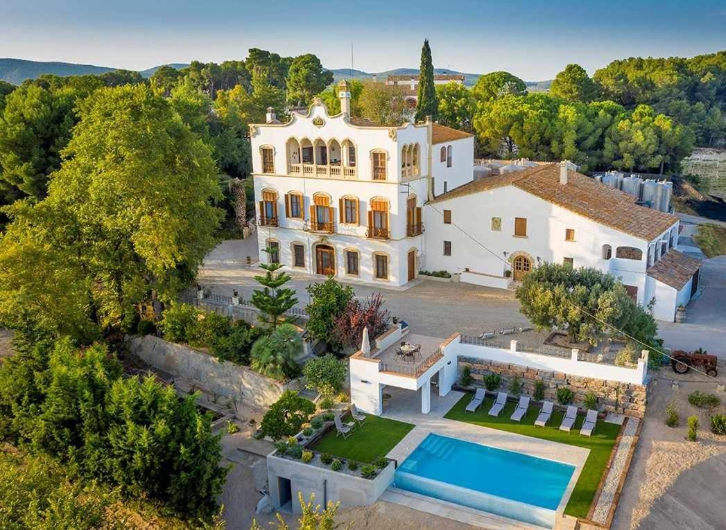 Bed and Breakfast Bolet Casa Modernista à Castellvi de la Marca Chambre photo