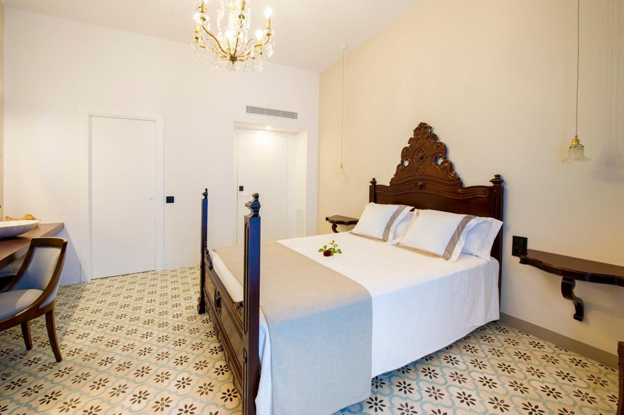Bed and Breakfast Bolet Casa Modernista à Castellvi de la Marca Extérieur photo