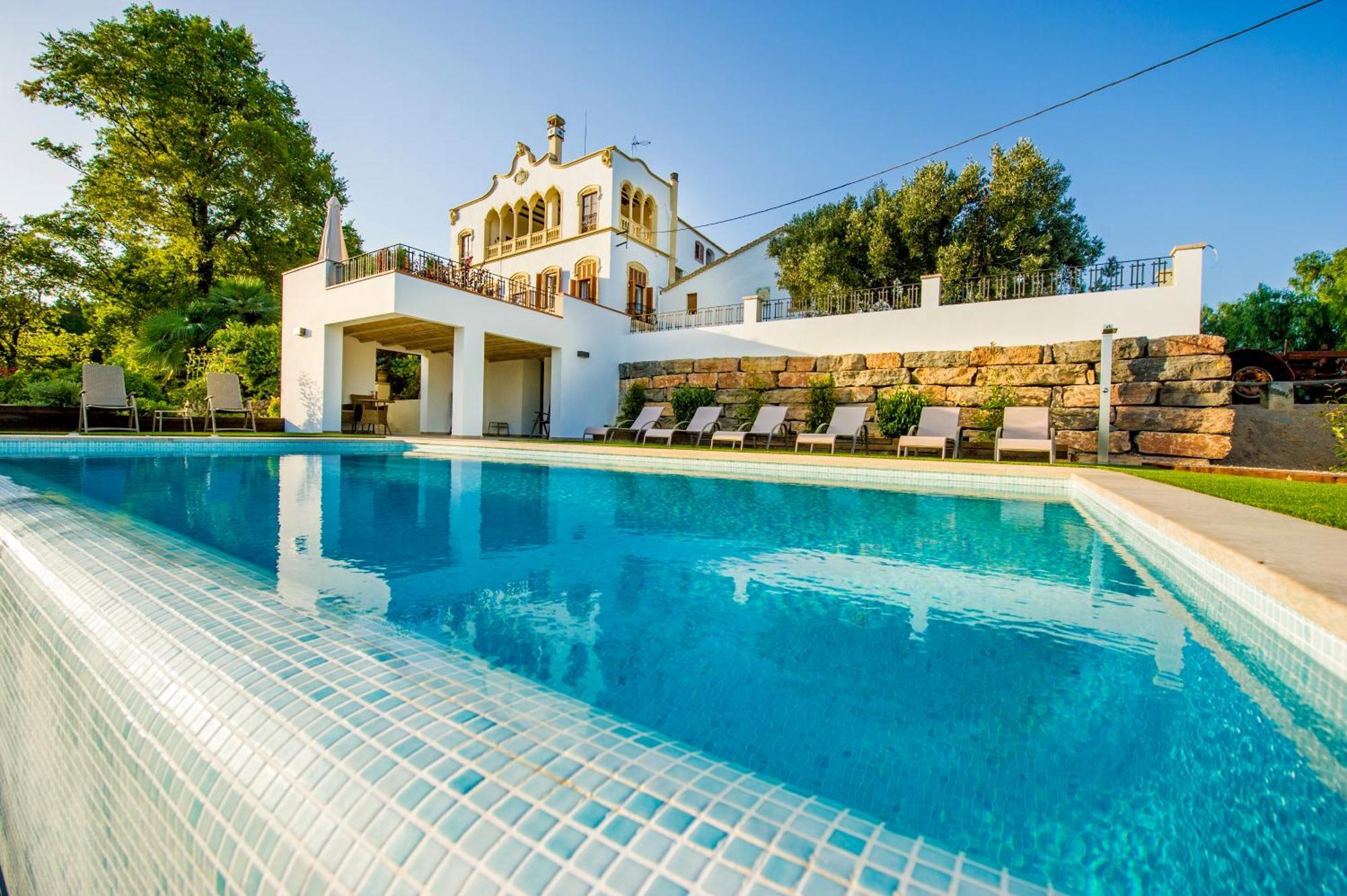 Bed and Breakfast Bolet Casa Modernista à Castellvi de la Marca Extérieur photo