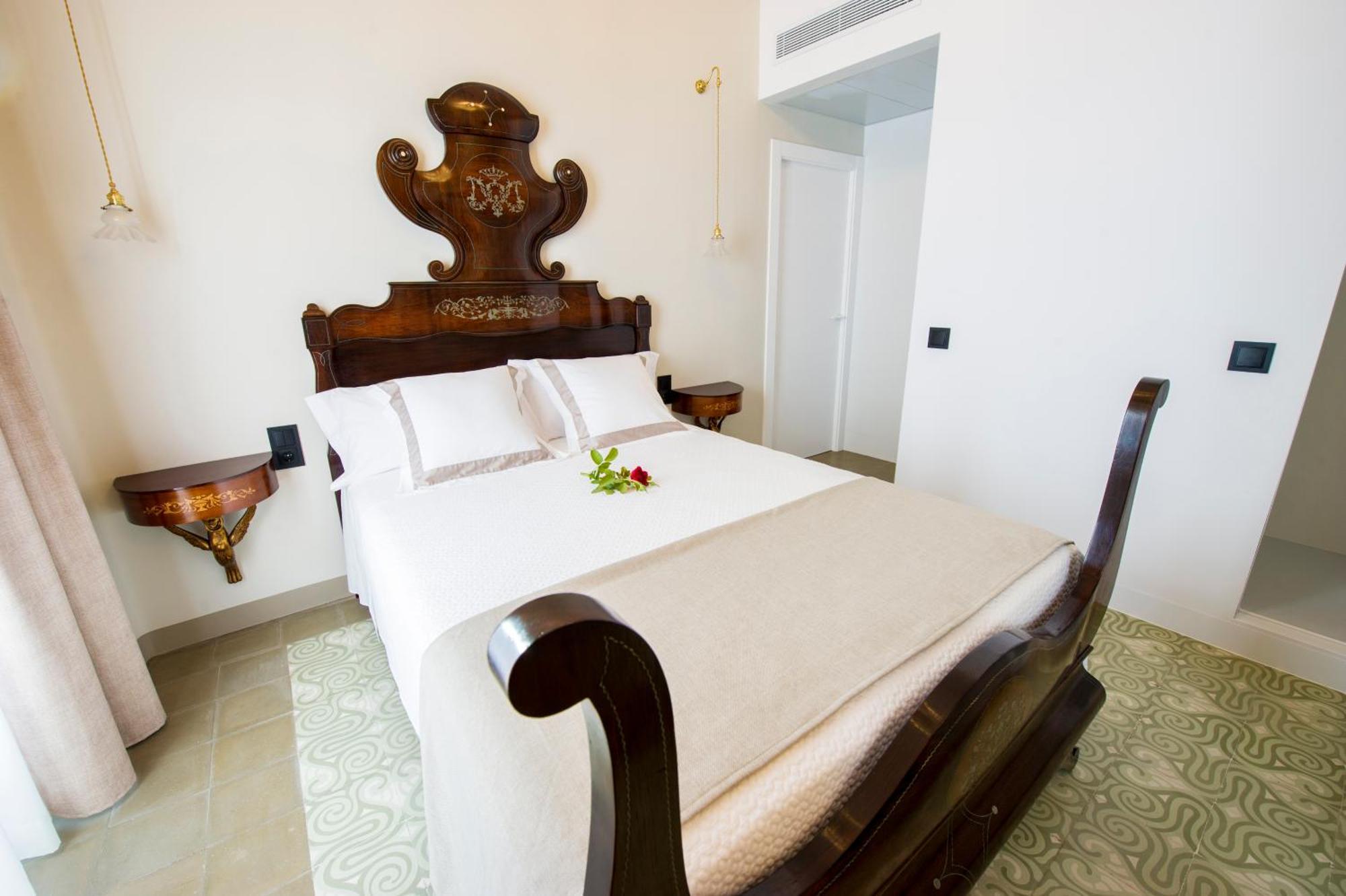 Bed and Breakfast Bolet Casa Modernista à Castellvi de la Marca Extérieur photo